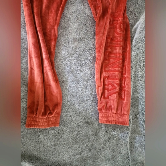 Victoria's Secret Pink Small Velour boyfriend pants - Picture 3 of 5